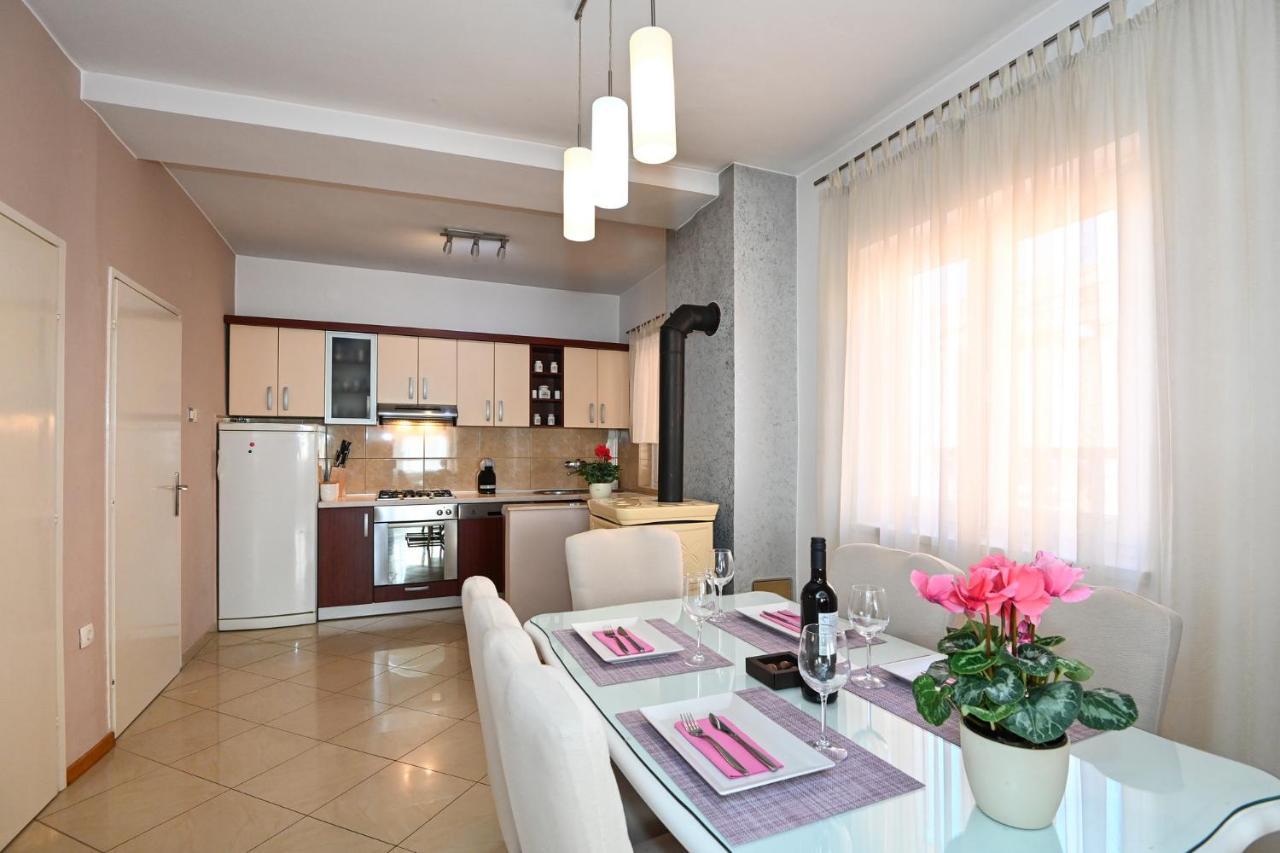 Apartment Irena Posedarje Luaran gambar