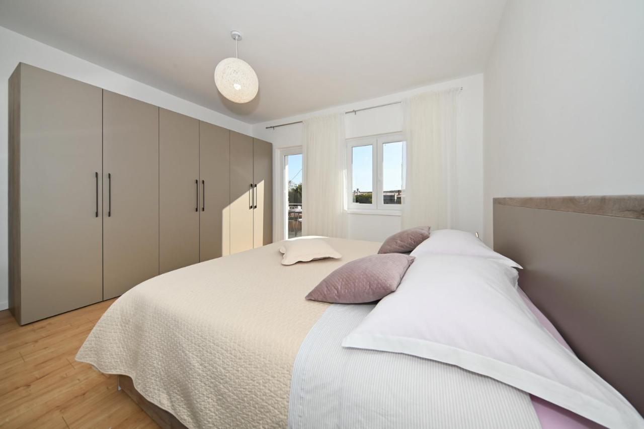 Apartment Irena Posedarje Luaran gambar